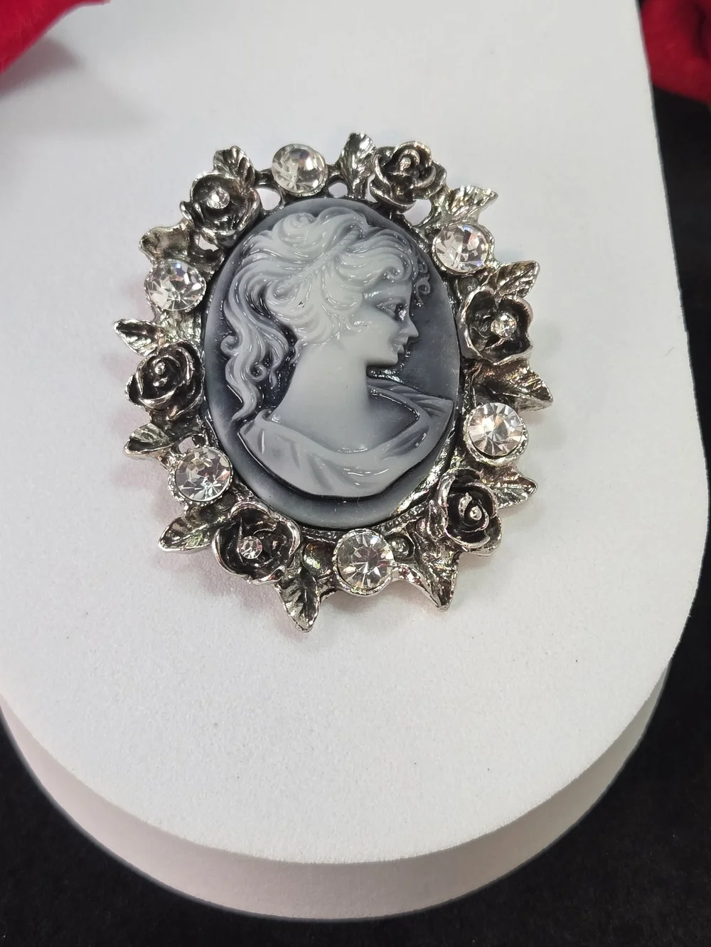 Silver Rose Cameo Brooch Gothic Victorian Rhinestone Pendant Pin Vintage Charm